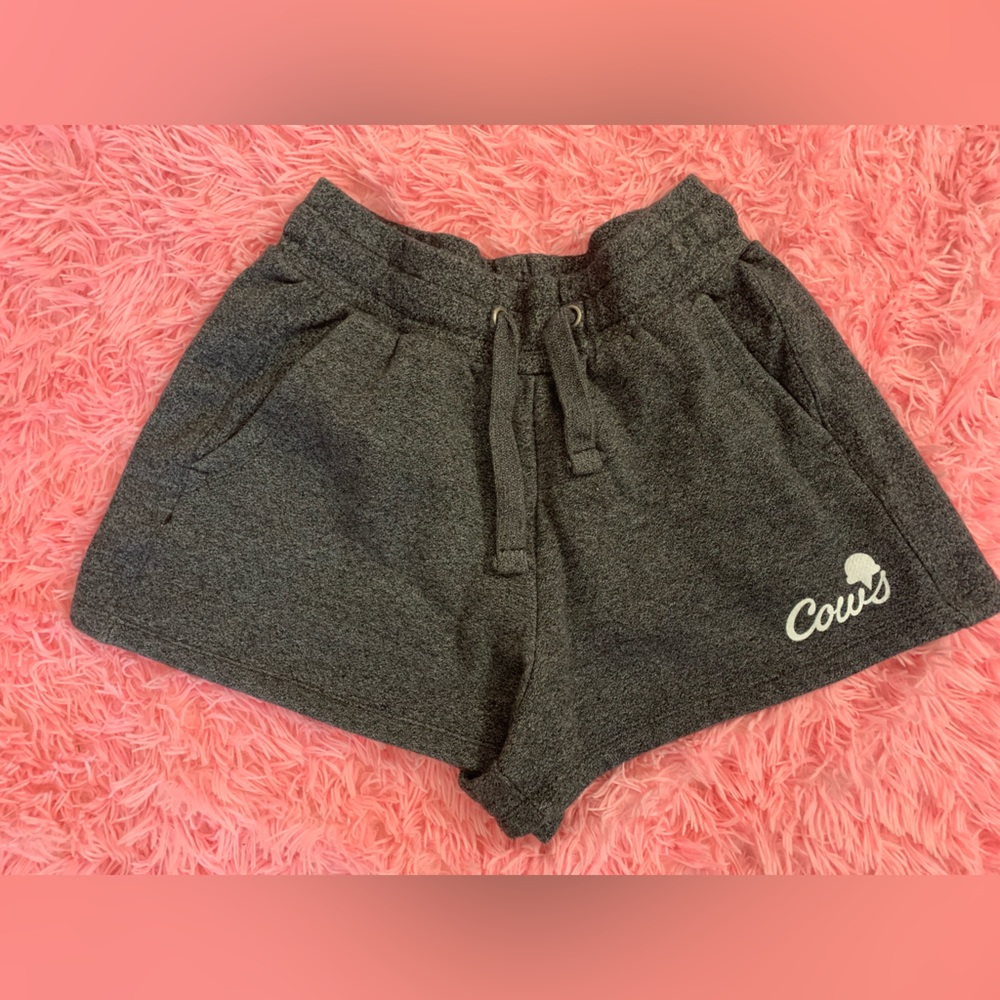 Cows high rise sweat shorts size XL